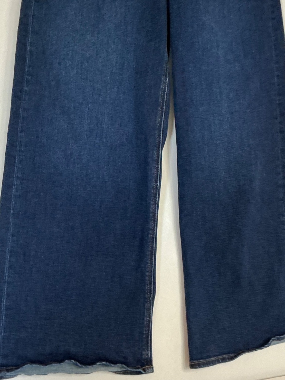 Quince Bella Stretch wide leg denim size 30 - Picture 3 of 7